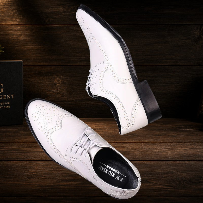 Daily Gent white calfskin leather brogue Oxford shoes with traditional perforations and lace-up closure.
